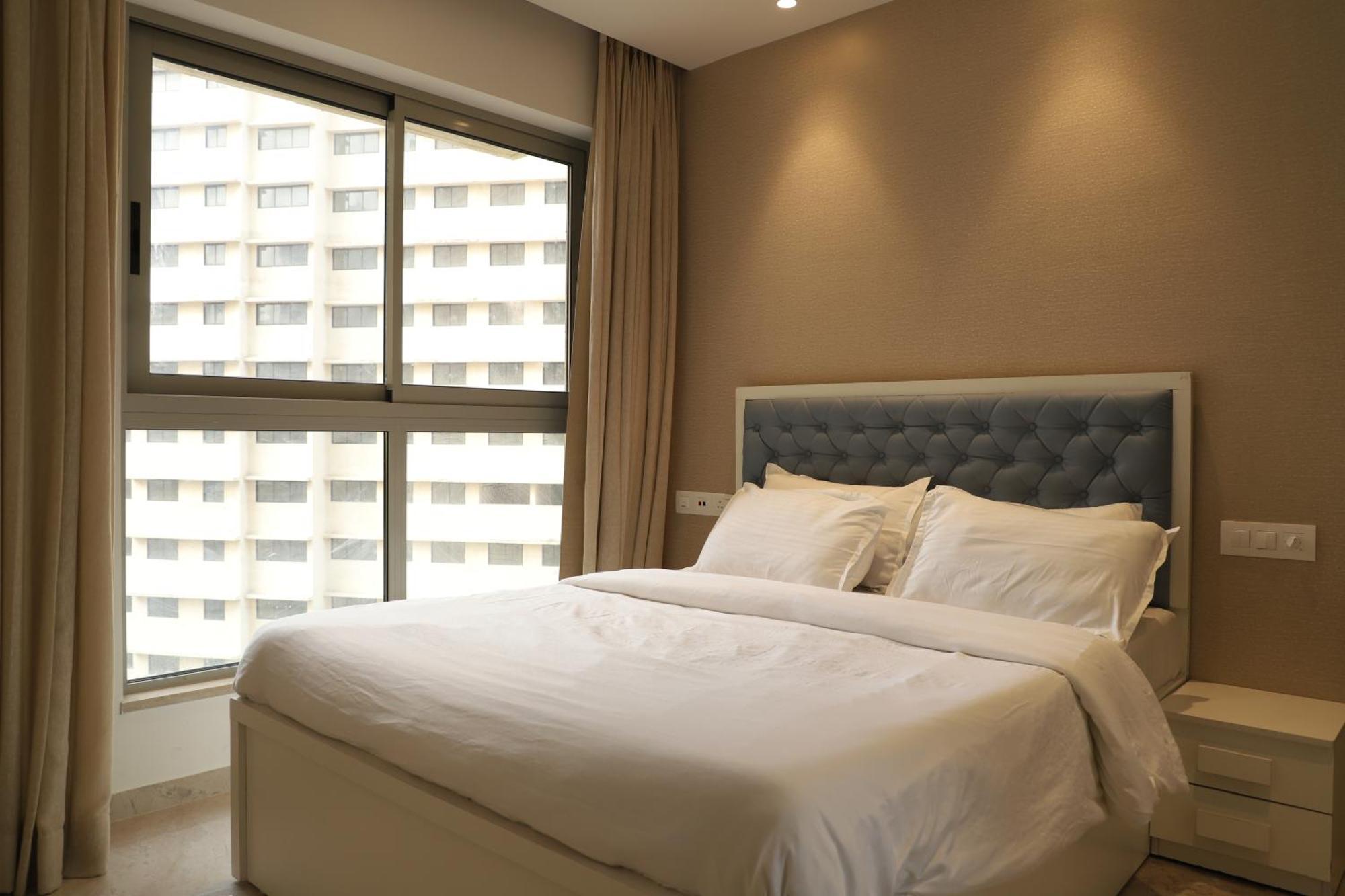 Zenia Luxury Suites And Serviced Apartments Bombay Extérieur photo